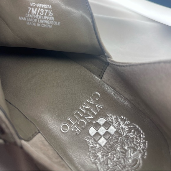 Vince Camuto Vc Pevista booties size 7 - Picture 2 of 14